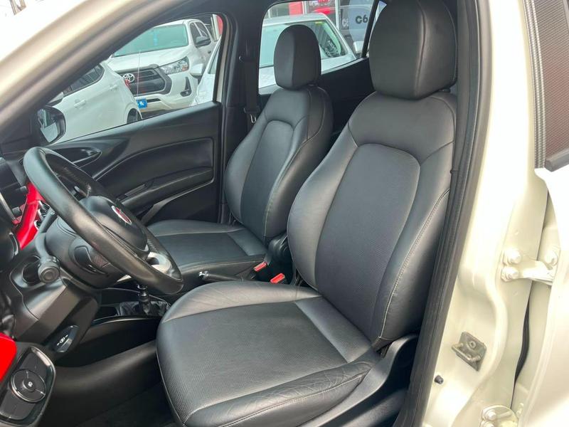Fiat Argo Hgt 1.8 16V Flex Mec - foto 4