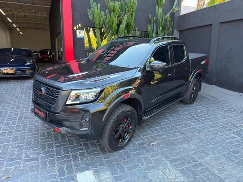 NISSAN FRONTIER PRO4X