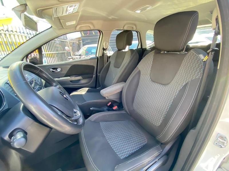 Renault Captur Life 1.6 16V Flex 5P Automático - foto 12