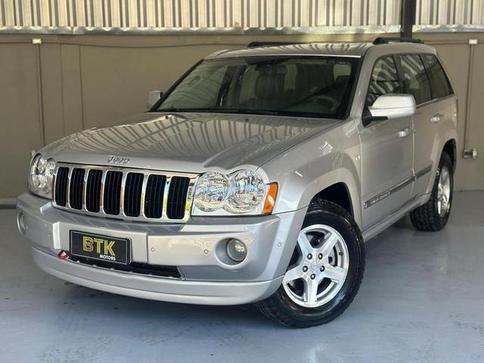 JEEP GRAND CHEROKEE LIMITED 4X4 5.7 V-8 4P