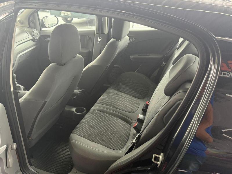 Fiat Palio Attract 1.4 - foto 10