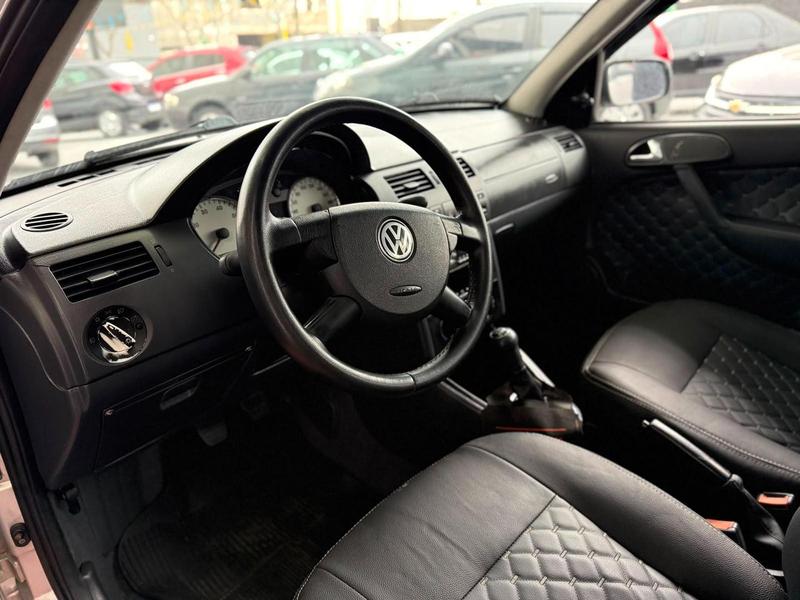 Volkswagen Parati 1.8 - foto 9