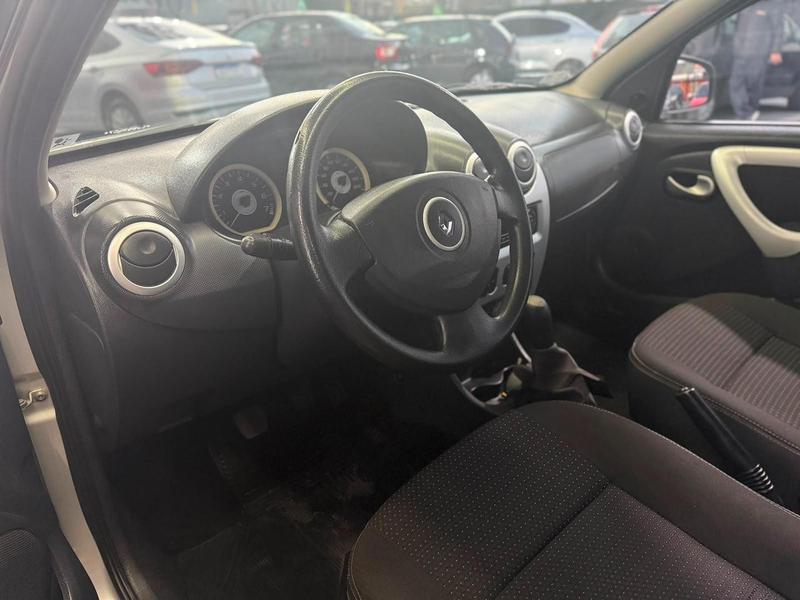 Renault Sandero Authentique Hi Flex 1.0 16V 5P - foto 8