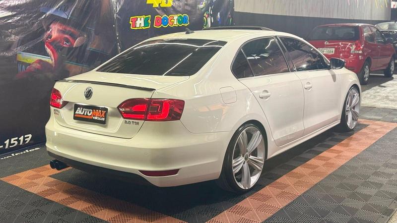 Volkswagen Jetta 20t - foto 5