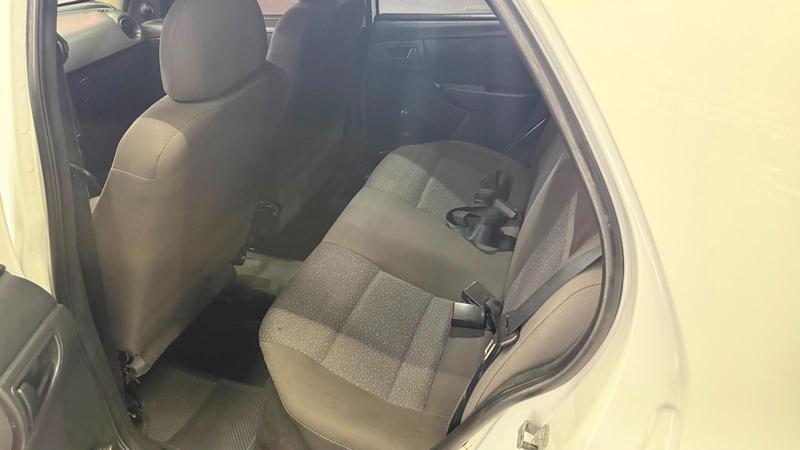 Chevrolet Celta 10l Ls - foto 9