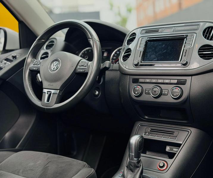 Volkswagen Tiguan 2.0 TSI - foto 5
