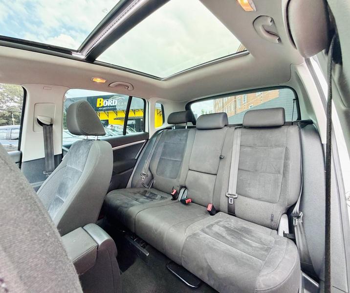 Volkswagen Tiguan 2.0 TSI - foto 11