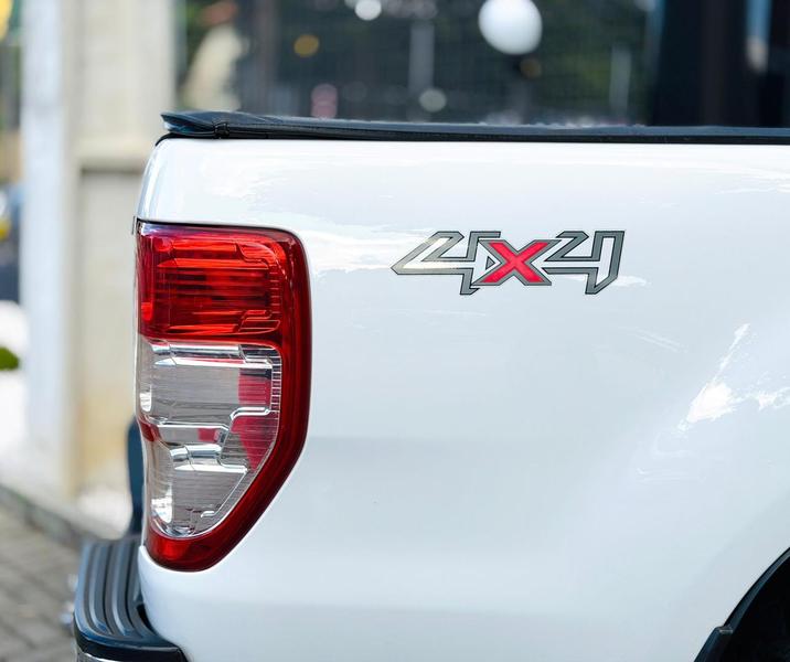 Ford Ranger XLT 3.2 20V 4X4 Cd Diesel Aut. - foto 10