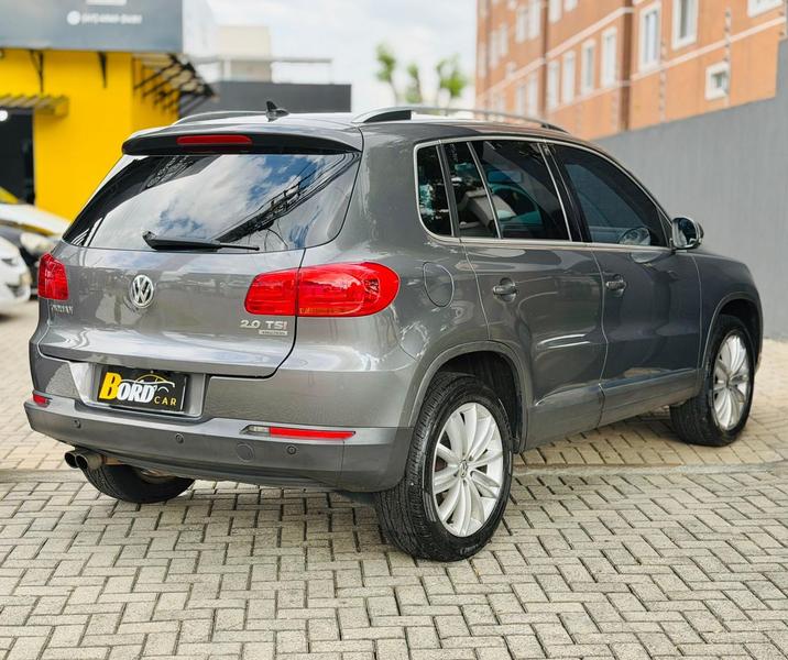 Volkswagen Tiguan 2.0 TSI - foto 9