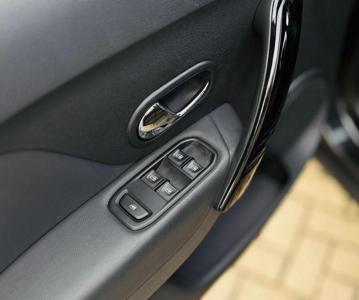 Renault Sandero Int 1.6 CVT - foto 6