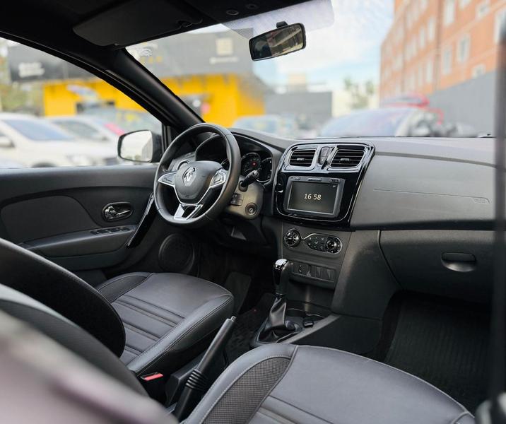 Renault Sandero Int 1.6 CVT - foto 3