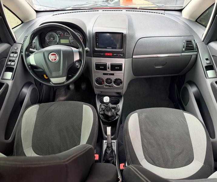Fiat Idea Sporting 1.8 Flex 16V 5P - foto 3