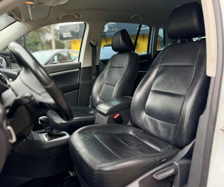 Volkswagen Tiguan 2.0 TSI - foto 6