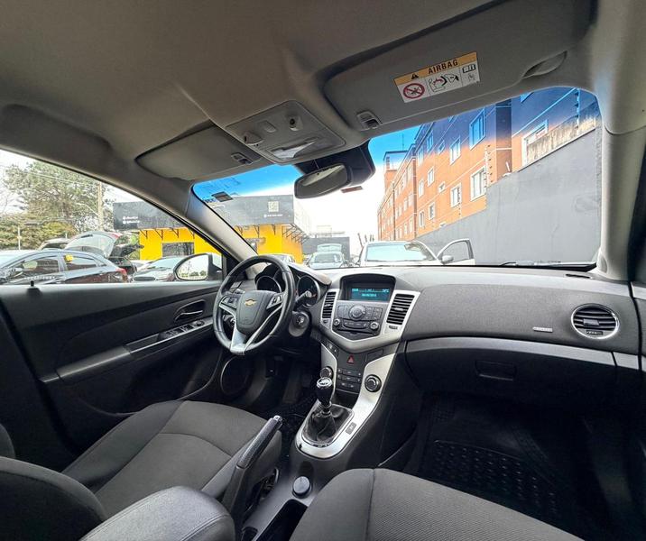 Chevrolet Cruze LT Hb - foto 3