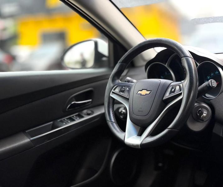 Chevrolet Cruze LT Hb - foto 4