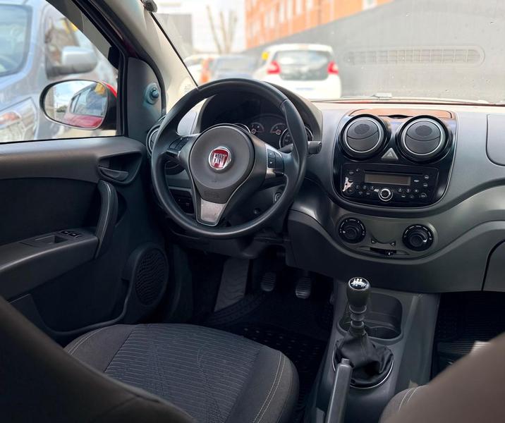 Fiat Palio Attract 1.4 - foto 4