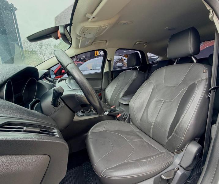 Ford Focus Se 1.6 Hc - foto 8