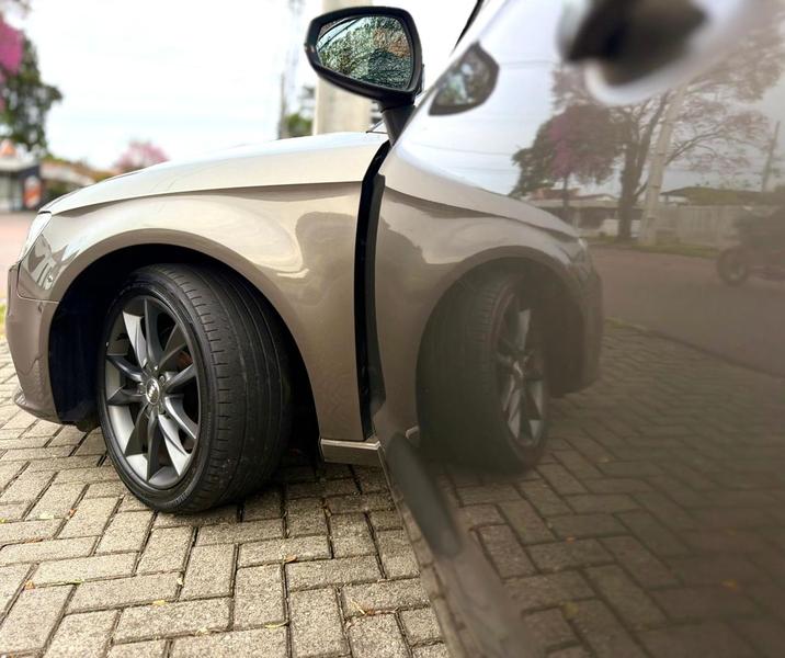 Audi A3 1.8 TFSI - foto 4