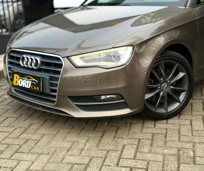 Audi A3 1.8 TFSI - foto 2