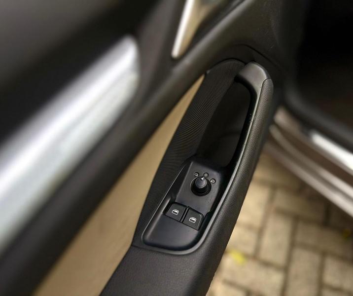 Audi A3 1.8 TFSI - foto 7
