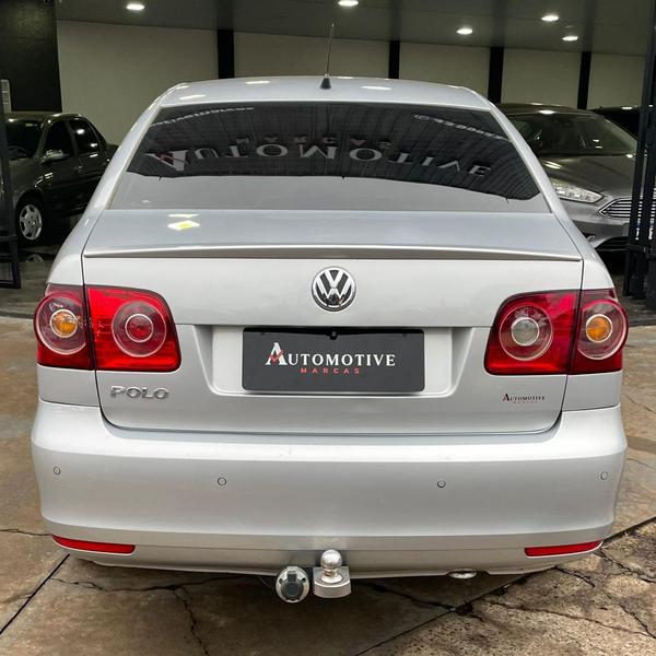 Volkswagen Polo Sedan 1.6 - foto 4