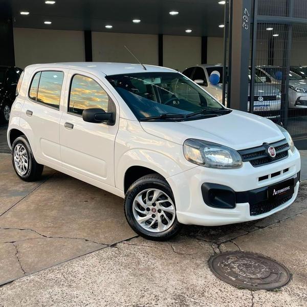 Fiat Uno 2021 à venda
