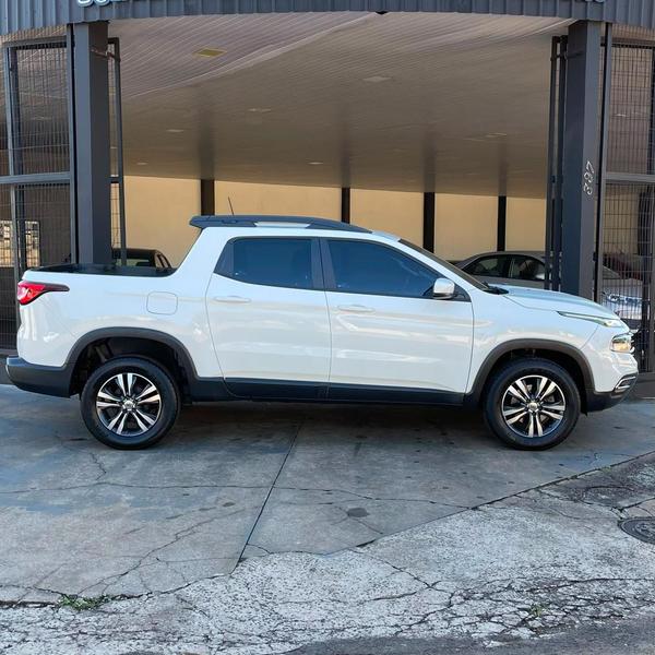 Fiat Toro Freed Turb - foto 2