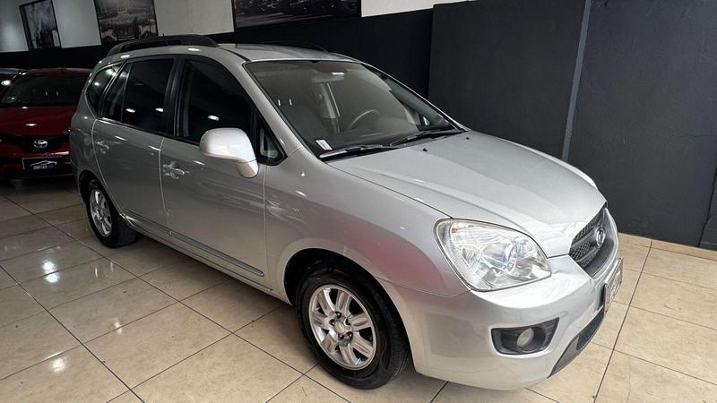 KIA CARENS EX2 2.0L