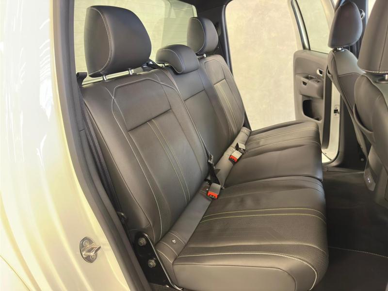 Volkswagen Amarok Extreme Cd 3.0 4X4 Tb Dies Automático - foto 14