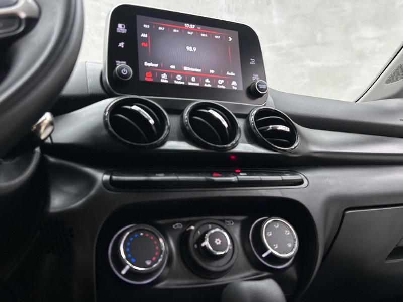 Fiat Cronos Drive 13at - foto 12