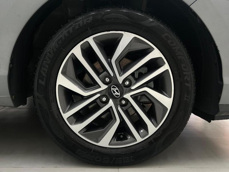 Hyundai HB20 Limited 1.0 Flex 12V Mec - foto 17