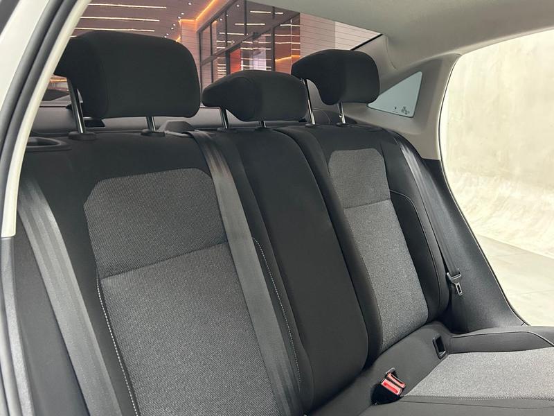 Volkswagen Virtus TSI 1.0 Flex 12V 4P Mec - foto 8