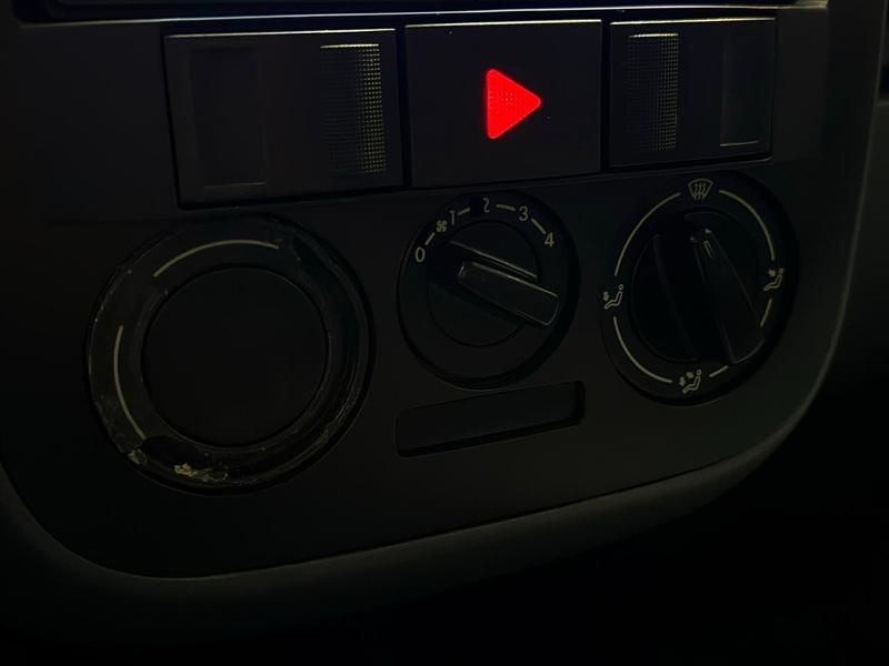 Volkswagen Gol 1.0 - foto 13