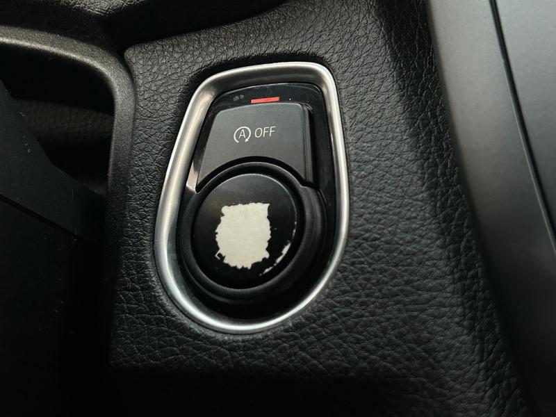 BMW 320i Active Flex - foto 18