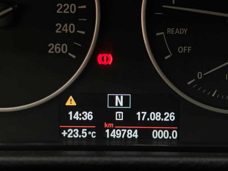 BMW 320i Active Flex - foto 19
