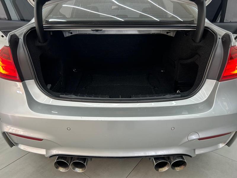 BMW 320i Active Flex - foto 20