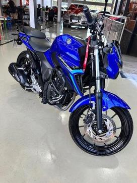 YAMAHA FZ25 FAZER
