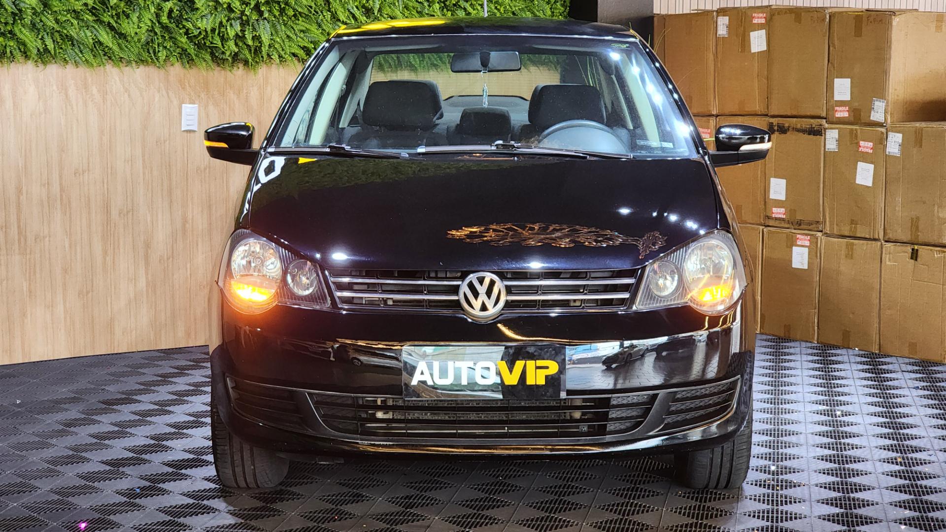 Volkswagen Polo     2014