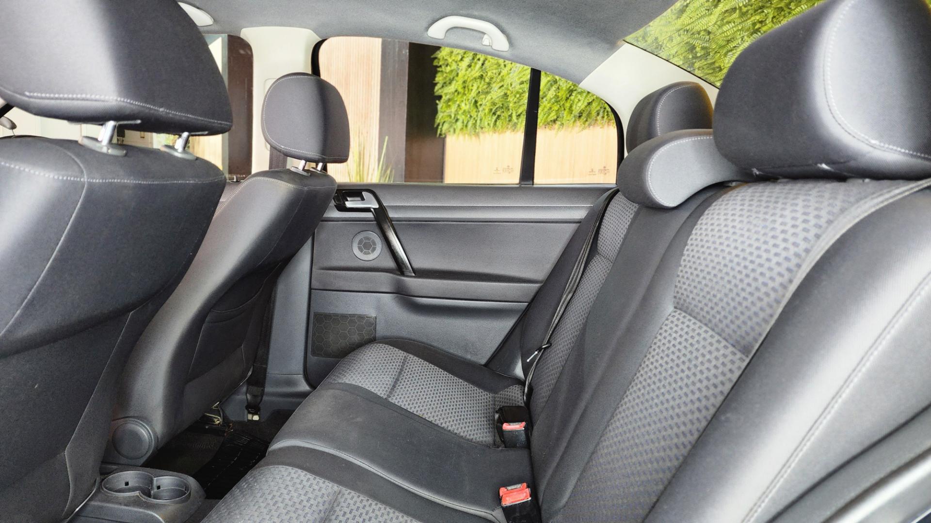 Volkswagen Polo     2014