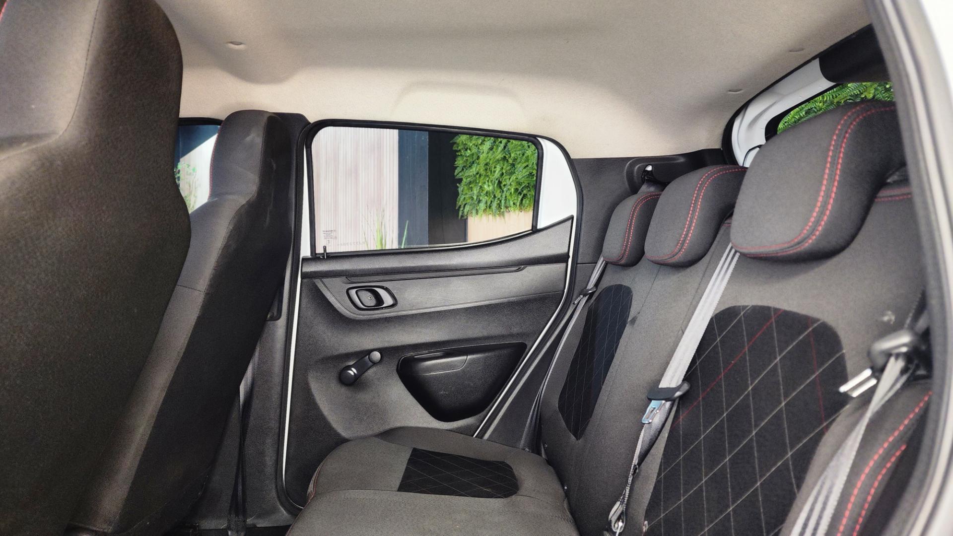 Renault Kwid     2024