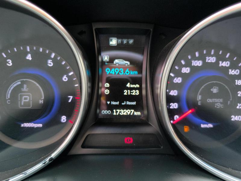 Hyundai Santa Fe V6 - foto 15