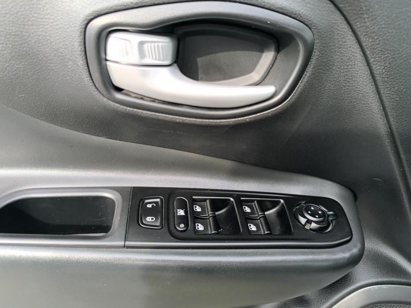 Jeep Renegade Longitude T270 - foto 7