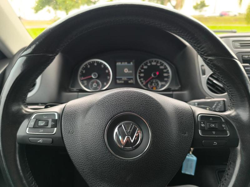 Volkswagen Tiguan 2.0 TSI - foto 13