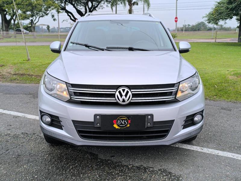 Volkswagen Tiguan 2.0 TSI - foto 5
