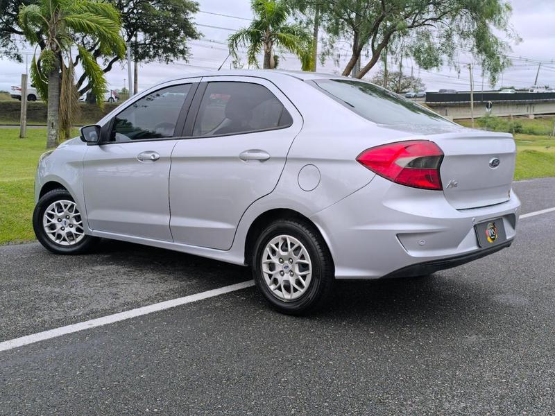 Ford Ka 1.5 Sedan Se Plus 12V Flex 4P Automático - foto 4
