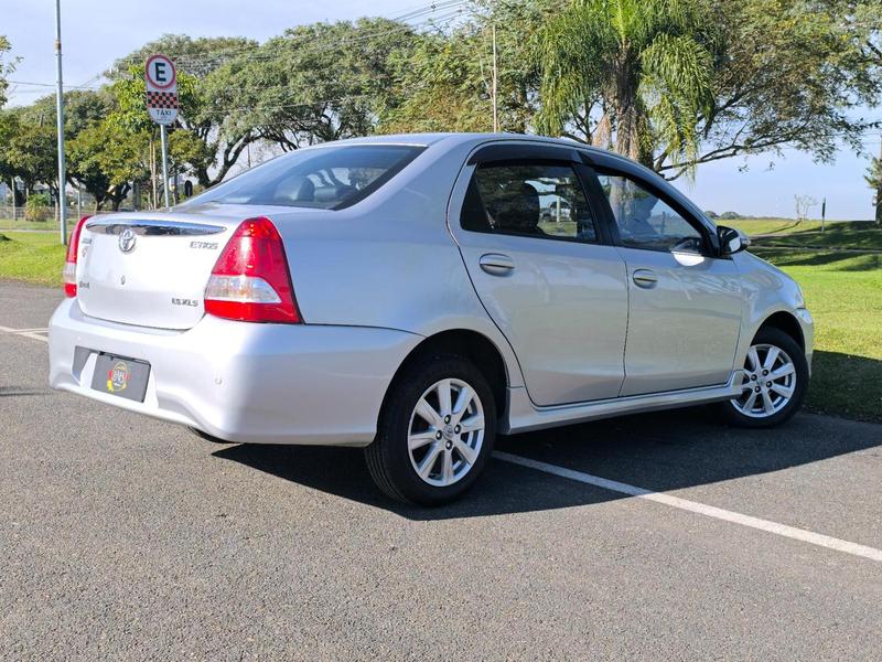 Toyota Etios Sd Xls15 At - foto 3
