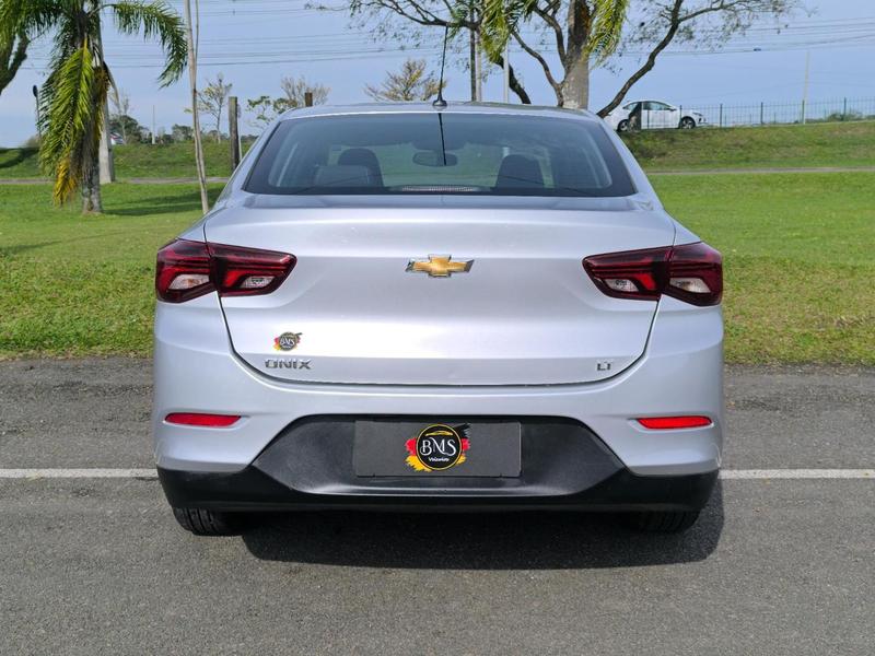 Chevrolet Onix Plus 10mt - foto 6
