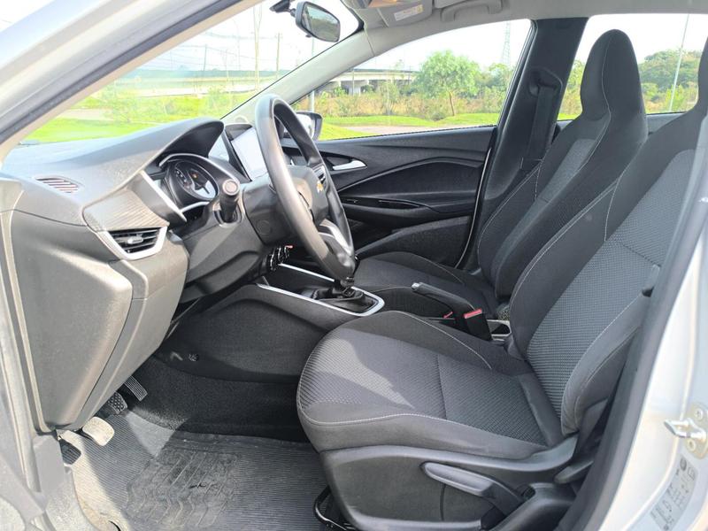 Chevrolet Onix Plus 10mt - foto 8