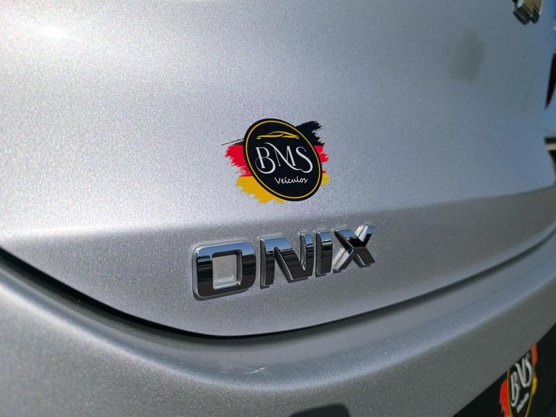 Chevrolet Onix Plus Plus LTZ 1.0 12V Tb Flex Aut. - foto 18
