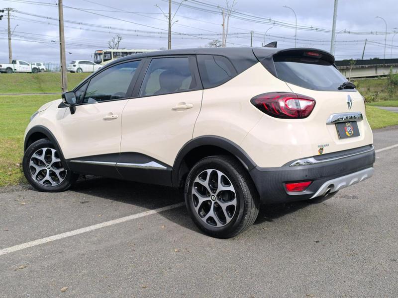 Renault Captur Inten 16a - foto 3